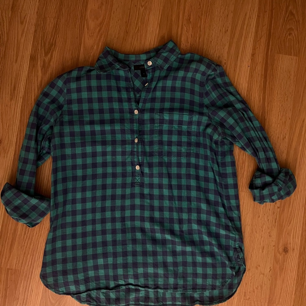 Green and Blue Plaid Button-Up Shirt